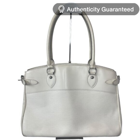 Louis Vuitton Handbags - Authentic Louis Vuitton Epi Leather Passy PM White Ivory Hand Bag Tote